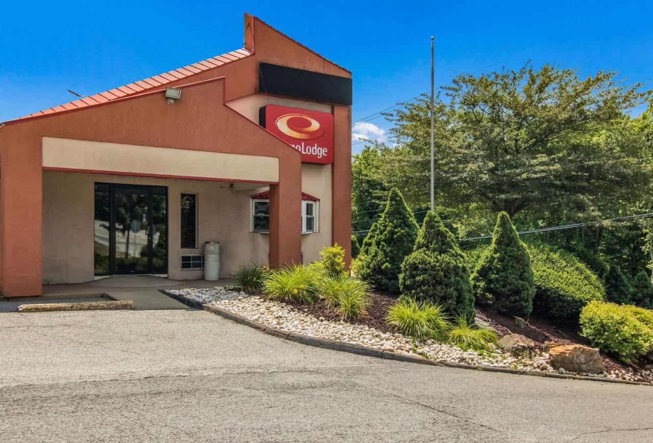 Econo Lodge Pittsburgh I-79 Extérieur photo